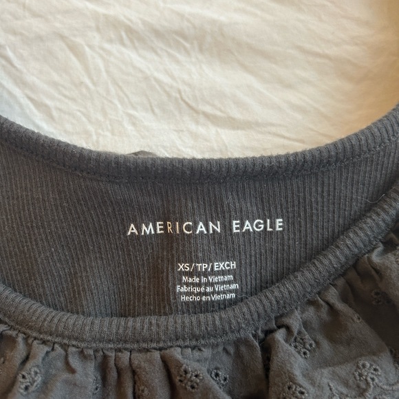 Neutral American eagle top - Picture 3 of 4